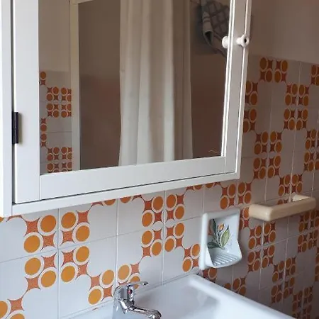 La Casa Della Nonna Apartment Vara Superiore