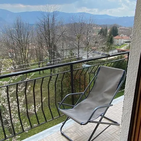 La Casa Della Nonna Apartment Vara Superiore
